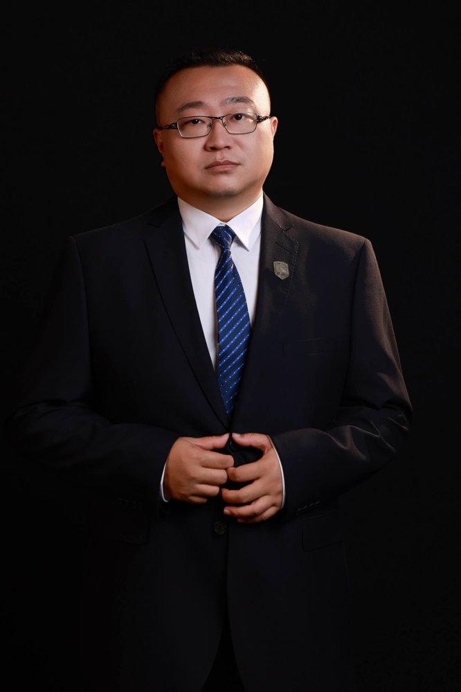 1788332090415092.jpg 翟秋实照片.jpg